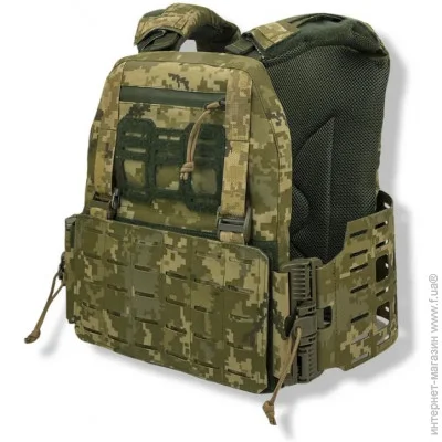 Uabronik  (Plate Carrier Light) 