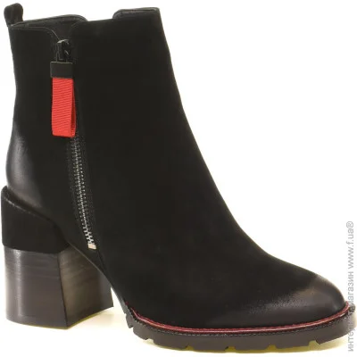 Veritas Shoes    Veritas .36  (056206-36)