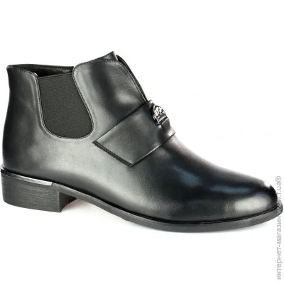 Veritas Shoes    Veritas .38  (05069-38)