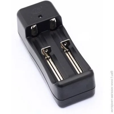 Voltronic    HG-1206 2AA/2AAA/18650, 1.2-4.2V/700-600mAh Q300