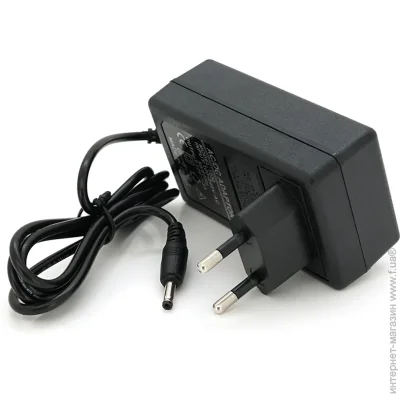 Voltronic    XS-1230 12 3 (36)  3.5/1.35,  0,9