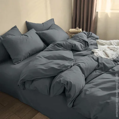    Zastelli  175x210      17-4405 Monument   175210