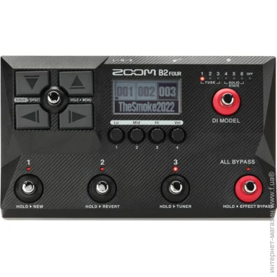 ó   Zoom B2 FOUR