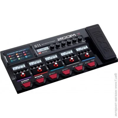   Zoom G11