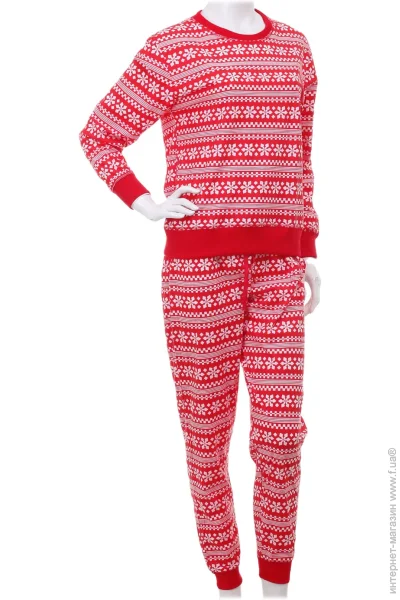ϳ  La Nuit    Home Red Ornament . L   