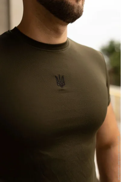 Logos Футболка з COOLMAX з вишивкою чорний герб 04-09-00-0017 р.2XL хакі Logos Футболка з COOLMAX з вишивкою чорний герб 04-09-00-0017 р.2XL хакі