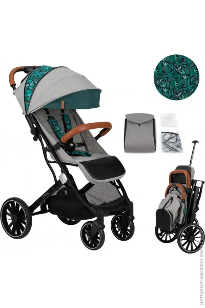  Momi   Estelle Dakar jungle