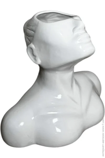 Nana Ceramics      26 