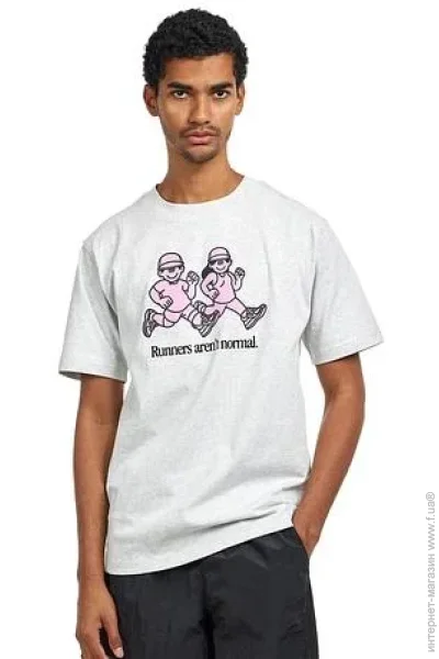   New Balance x Face Oka Runners T-Shirt (MT51969AHH-L)