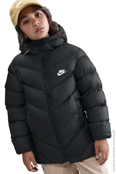 Nike Куртка для мальчиковдля девочекдетские р.158 черный HJ2722-010 Nike Куртка для мальчиковдля девочекдетские р.158 черный HJ2722-010