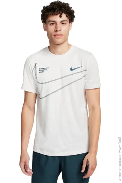   Nike Dri-Fit Q5 T-shirt (FN0843-030-M)