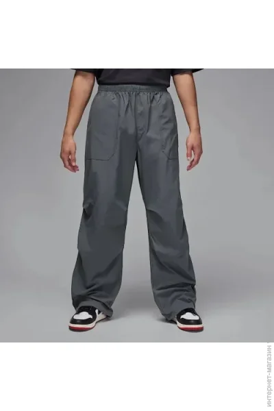   Nike Essentials Woven Pants (FV7306-068-L)