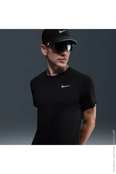 Спортивна футболка Nike Чоловіча Футболка M NK DF BREATHE MILER SS TOP Чорний XL (7dHJ4181-010 XL) Спортивна футболка Nike Чоловіча Футболка M NK DF BREATHE MILER SS TOP Чорний XL (7dHJ4181-010 XL)