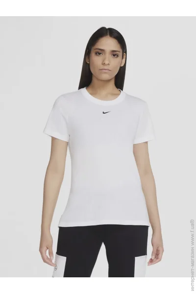   Nike Sportswear Essential (CZ7339-101-XS)