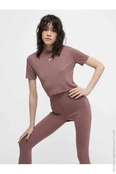   Nike Sportswear Essential (FB2873-208-XS)