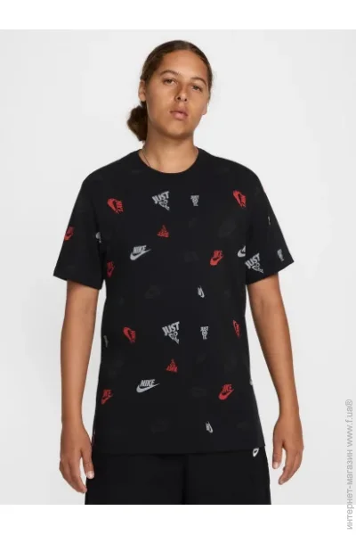   Nike Sportswear (HJ0561-010-L)