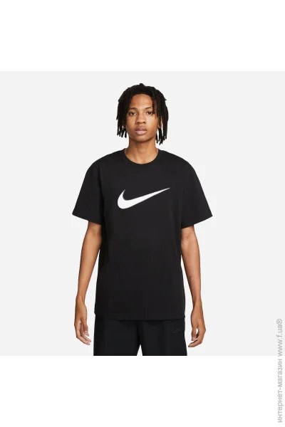   Nike Sportswear T-shirt (FN0248-010-L)