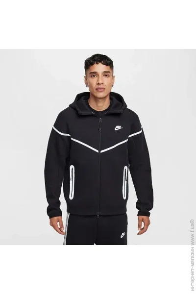  Nike Tech Fleece (FZ0754-010-S)