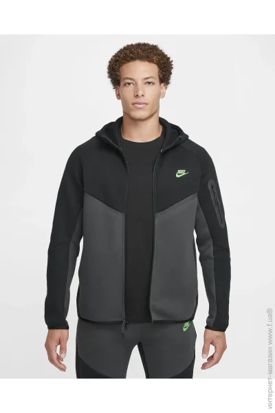  Nike Tech Men's Full-Zip Windrunner (HV0949-015-L)