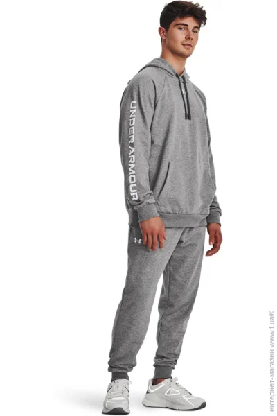 Under Armour   1379768-025 .S 