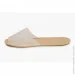 Chila    00503 37-44  (2000989438106A)
