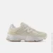  New Balance 9060 (GC9060AA-39)