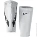 Nike Guard Lock Sleeve (SE0174-103-S)