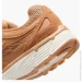  Nike Se (HF0015-201-42)