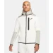  Nike TECH FLEECE HOODIE (DR6165-030-L)