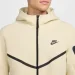  Nike Tech Full-Zip Windrunner (HV0949-234-M)