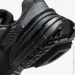  Nike V2K RUN (HQ4053-001-38.5)