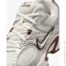  Nike V5 RNR (HQ7901-102-38)