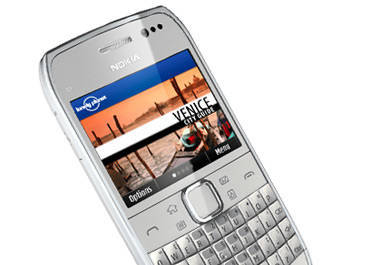 Смартфон Nokia E6 з сенсорним екраном і QWERTY-клавіатурою
